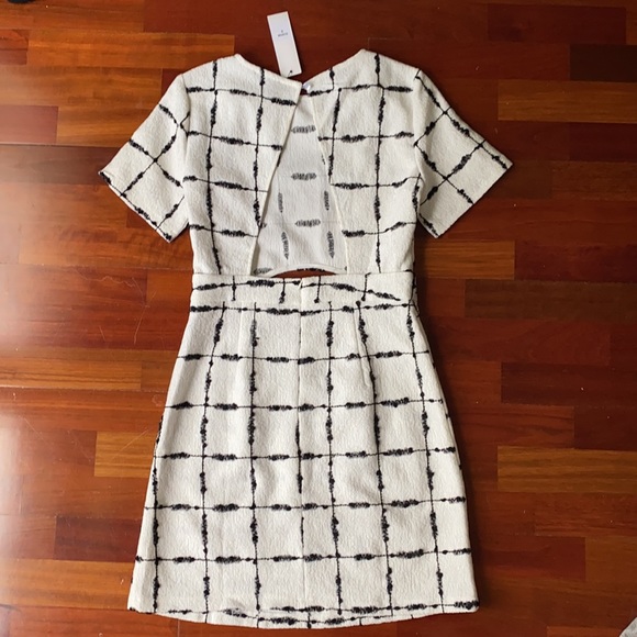 Black and White Mini Dress, NWT - Picture 4 of 4